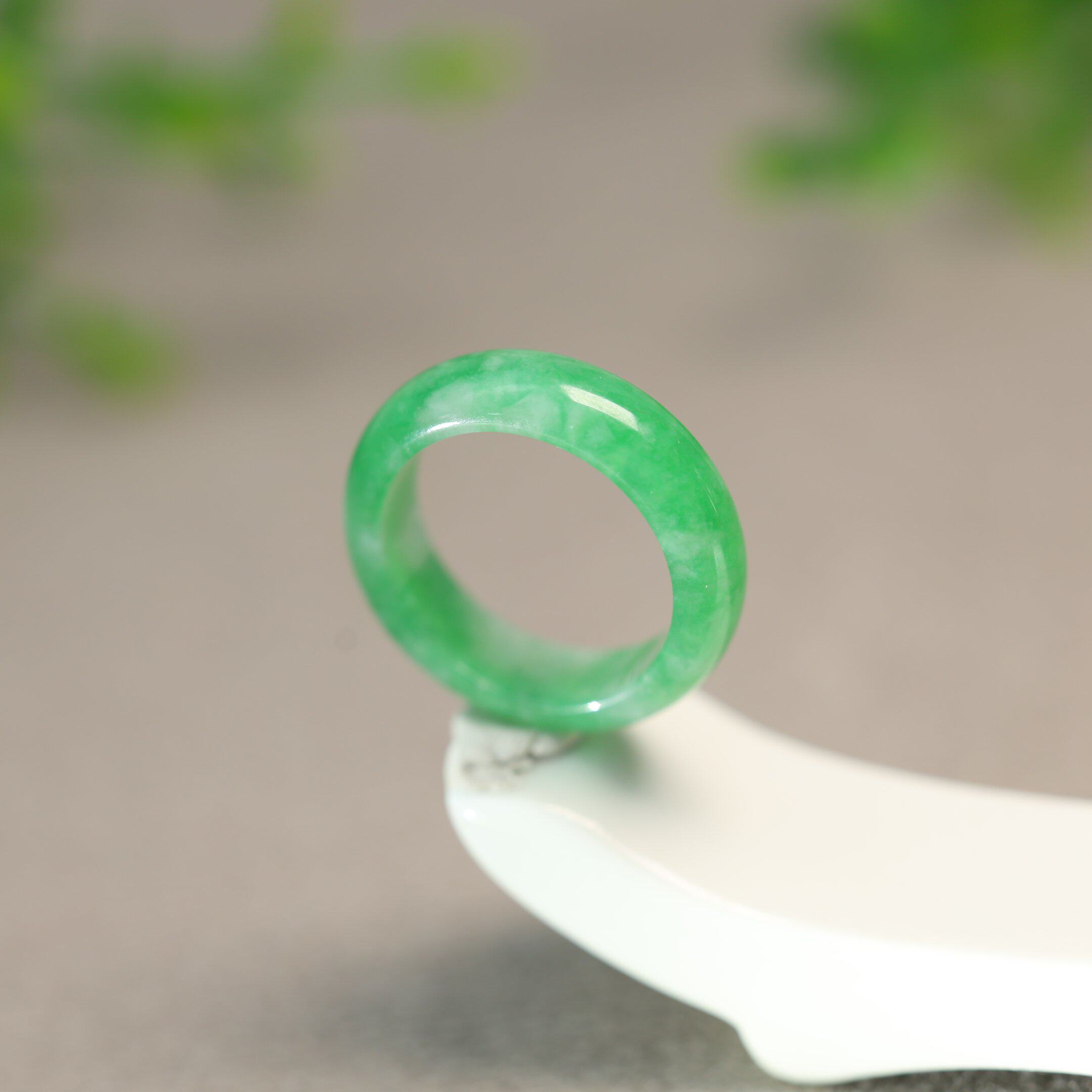 Ice waxy sun green Burmese natural grade A jadeite ring