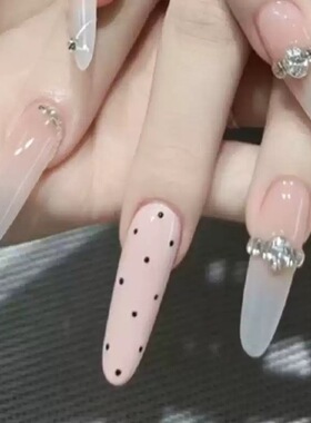 简约优雅波点裸棕黑穿戴甲