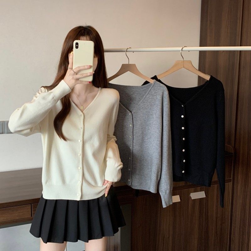 大码女装2025秋季新款胖MM时尚百搭V领简约正肩长袖上衣开衫毛衣,淘宝优惠券,粉丝福利购,淘宝优惠卷