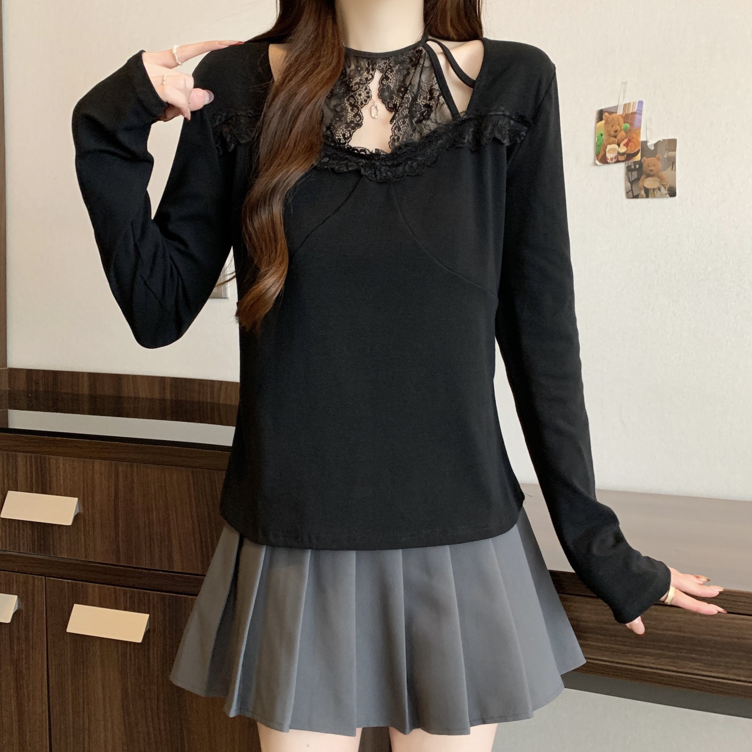 大码女装2025秋冬新款纯欲风蕾丝挂脖打底衫胖MM内搭长袖T恤上衣,淘宝优惠券,粉丝福利购,淘宝优惠卷