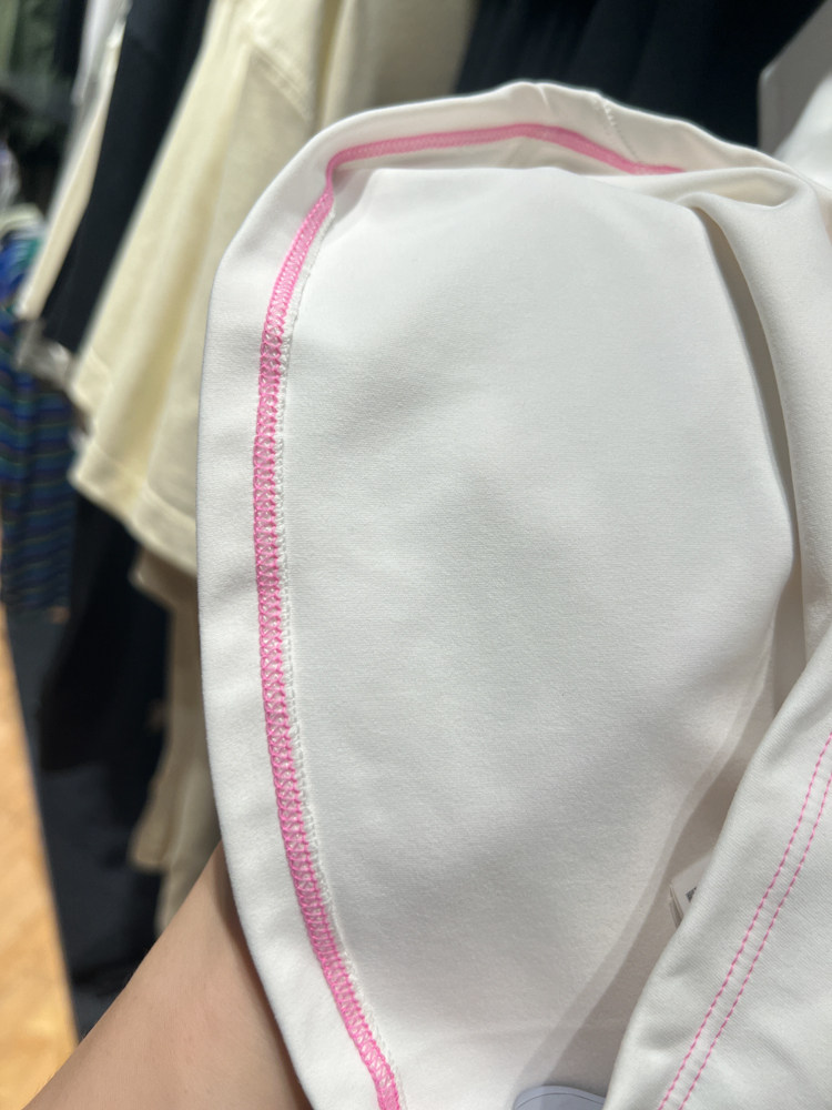 Nike耐克女子正品2024秋新款运动休闲短款舒适短袖T恤 HM4584-133 - 图3