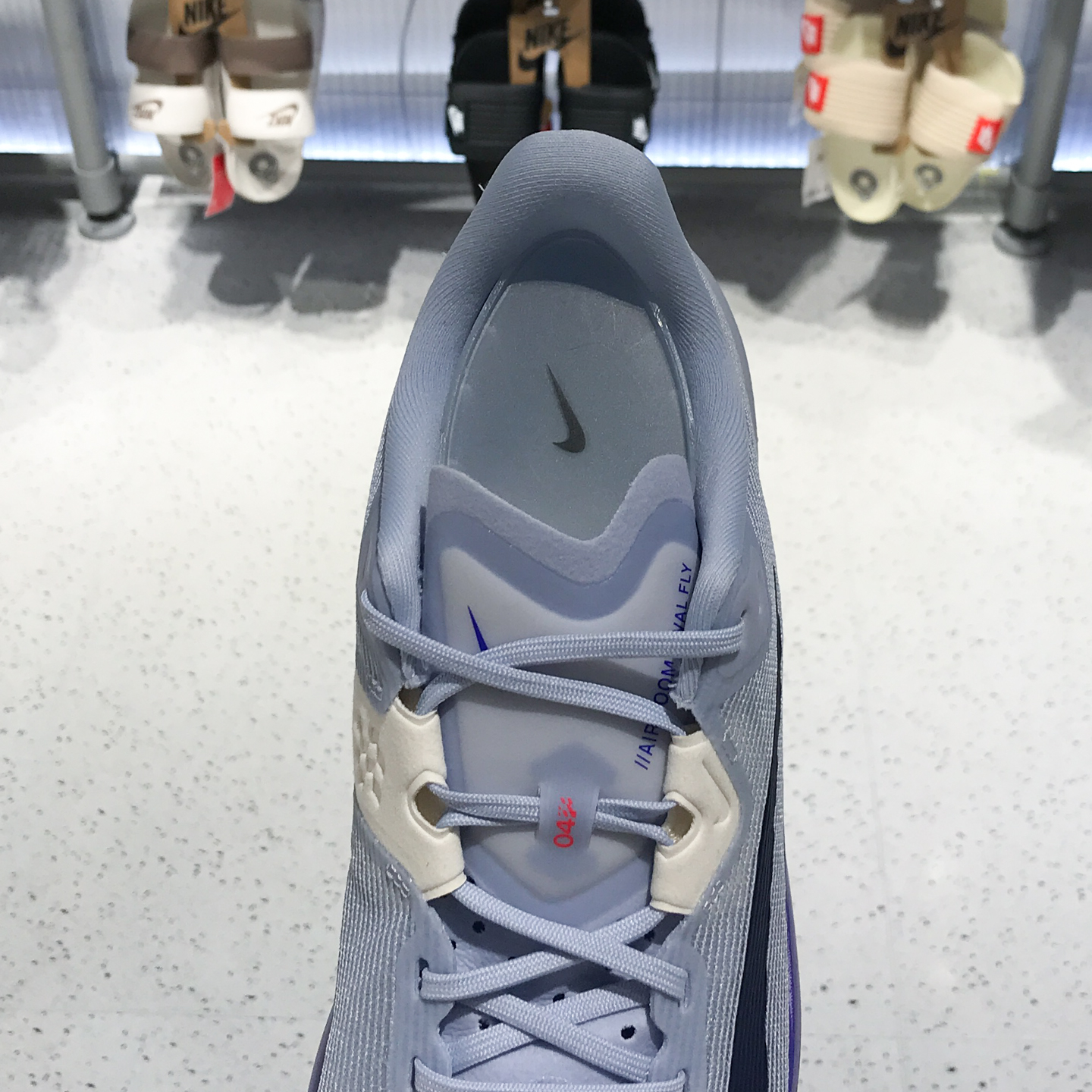 Nike耐克2025冬季新款RIVAL FLY 4男子公路竞速跑步鞋 FV6040-002 - 图3