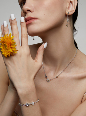 甜美手链伊泰莲娜简约女