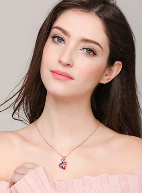 【礼盒包装】伊泰莲娜项链韩版玫瑰心形吊坠锁骨链送女友表白礼物