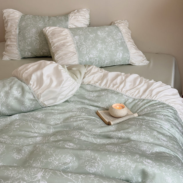 Moonlight lover French spring and summer orchid tentacle bed sheets four-piece set silky soft naked sleeping cool quilt cover bedding
