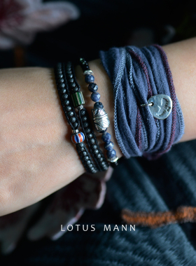 路塔斯曼羽毛装饰925尖晶石手链