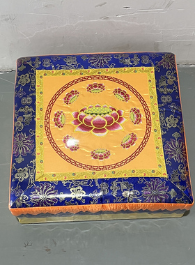 寺院打坐拜凳实木莲花拜凳