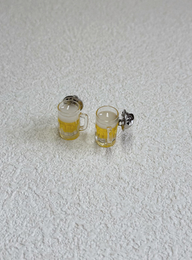 「胸针很忙」来一杯啤酒胸针立体有趣徽章学生男女书包扣针配饰品