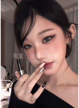 李彩煐仿妆 韩系微醺的神ins感十足黑色眼线胶笔拉长眼尾丝滑新手