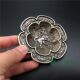 Antiques and miscellaneous ornaments, lion rolling hydrangea, nostalgic