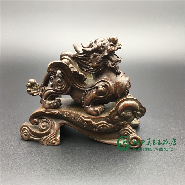 Retro Style Pair of Blessing Unicorns and Miscellaneous Bronze Pixiu