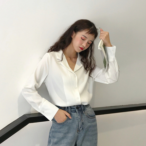 早秋气质翻领小衬衫