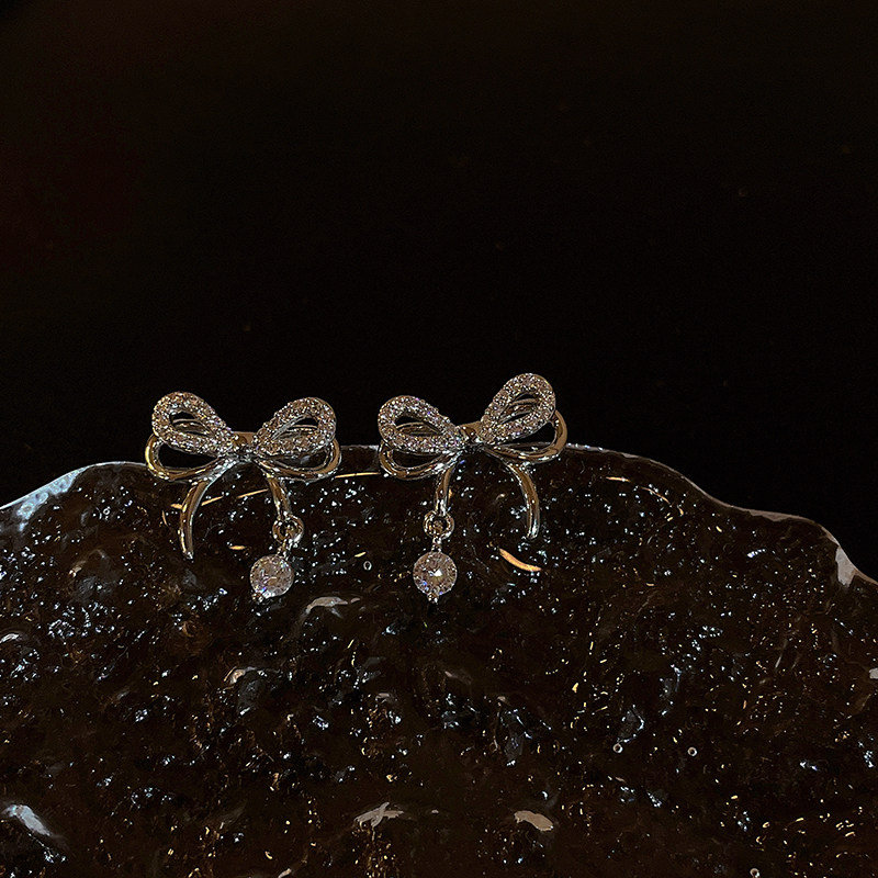 SUGAR超仙蝴蝶结锆石耳钉轻奢简约百搭高级感耳环女2026新款爆款,淘宝优惠券,粉丝福利购,淘宝优惠卷