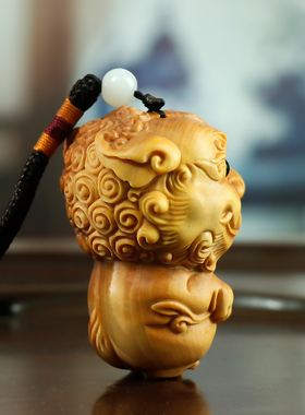 黄杨木雕刻瑞兽纳福手狮来运转
