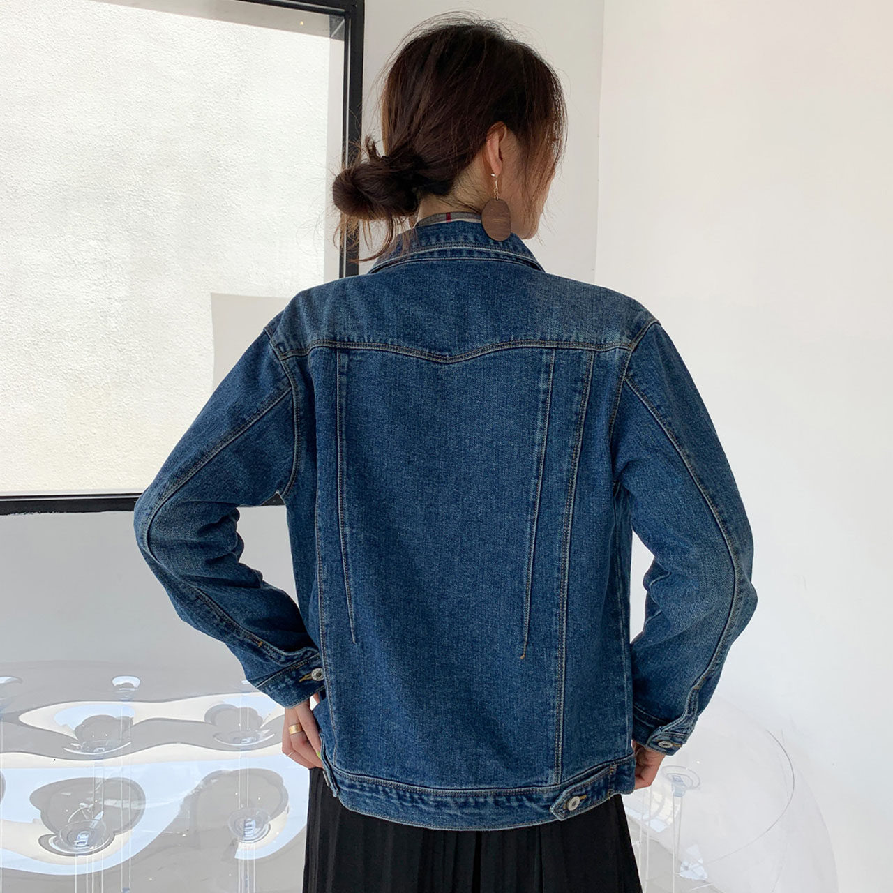 秋季款新品潮流韩版女款磨破长袖 真维斯时尚短外套