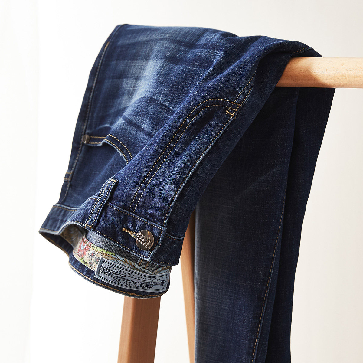 真维斯秋款新品小脚弹力男士长裤 真维斯时尚牛仔裤