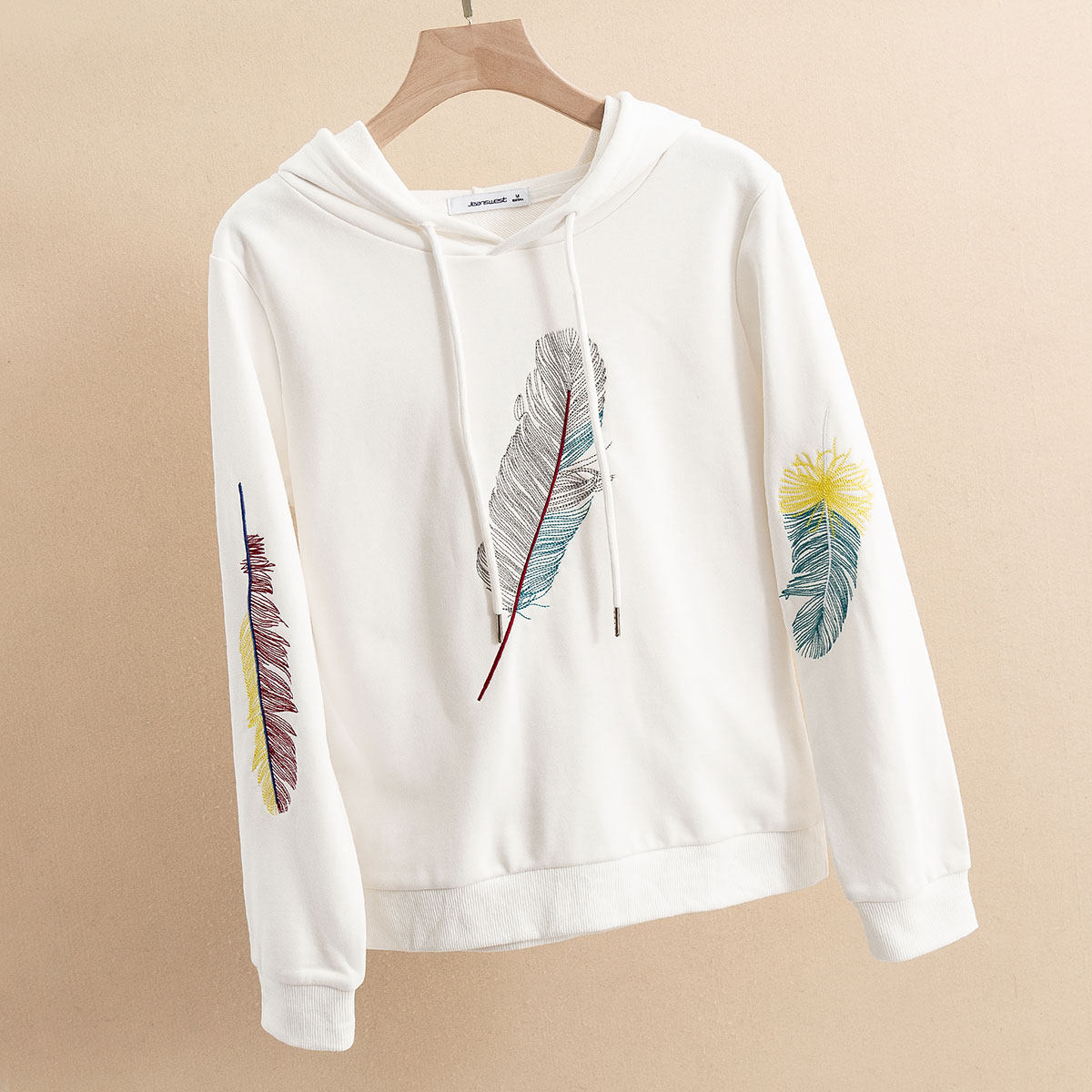 真维斯秋新品潮流韩版女款绣花卫衣 真维斯时尚卫衣/绒衫