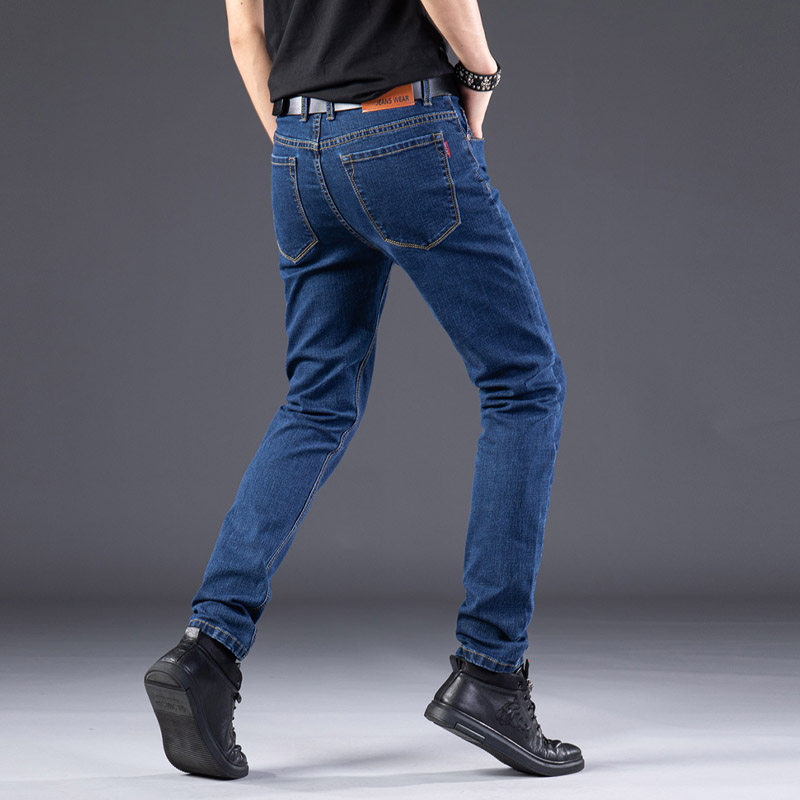  真维斯时尚牛仔裤