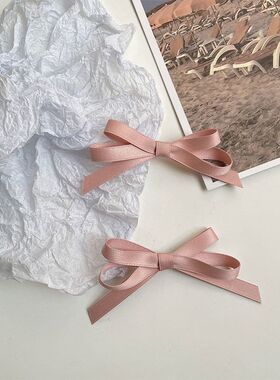 pink甜粉系女团简约减龄公主头对夹芭蕾风刘海夹双麻花辫发饰胸针