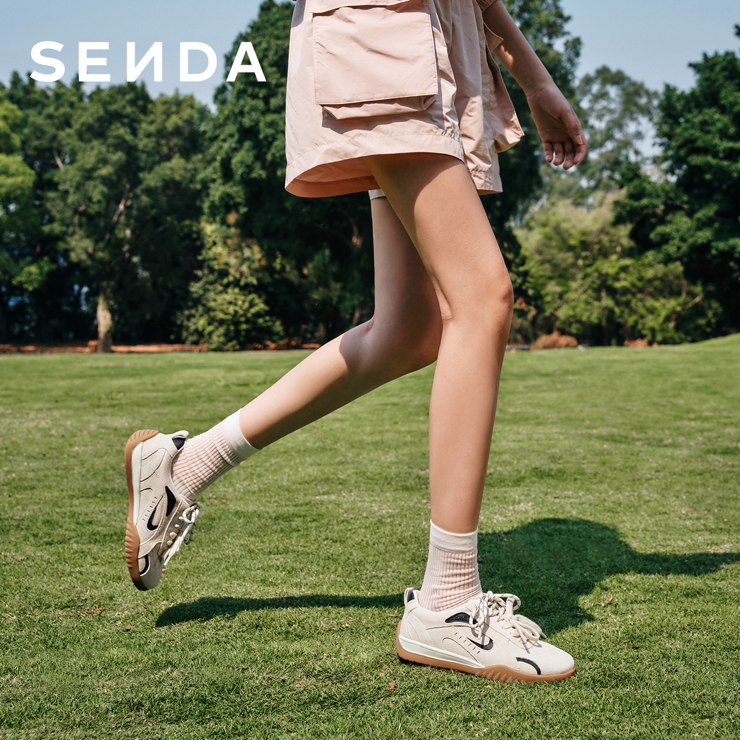 森达月牙鞋阿甘复古德训女鞋25春新款多巴胺薄底休闲运动鞋4NR26