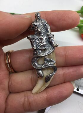 狗牙套镶嵌加工时尚风不含包银