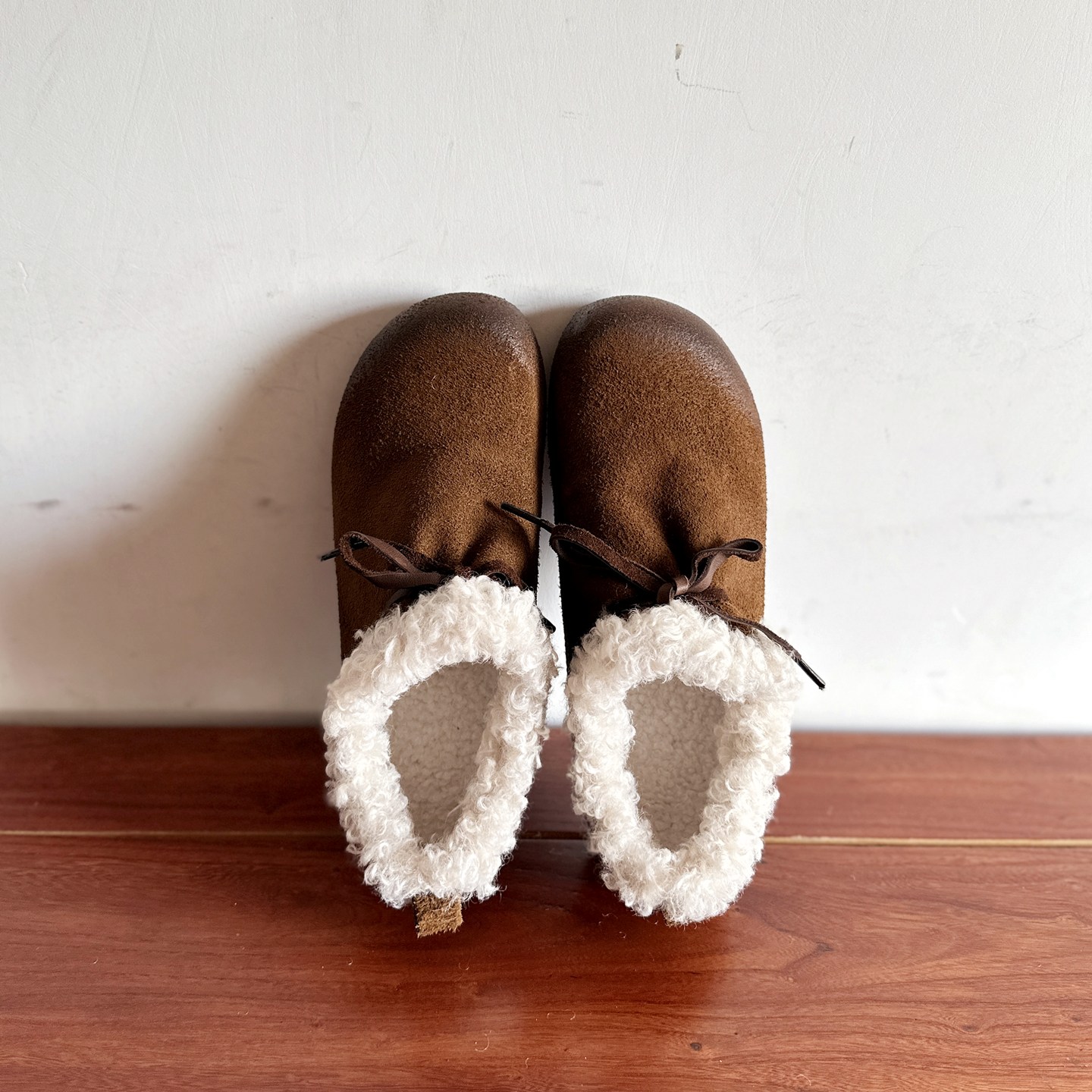 【烁掌柜】复古文艺范手工真皮女鞋头层牛反毛皮保暖舒适系带棉鞋 - 图0