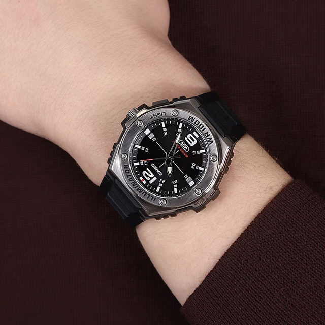 Casio watch men's steel heart student sports waterproof watch MWA-100H-1A