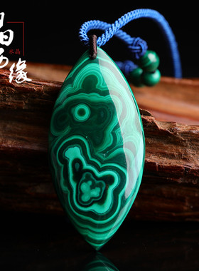 天然孔雀石项链绿水晶吊坠晶西缘