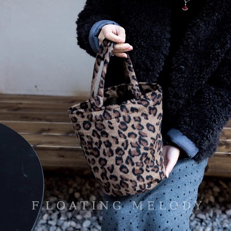 浮月笙原创·秋冬复古经典棕咖色豹纹羊毛呢水桶包 手拎百搭厚实,淘宝优惠券,粉丝福利购,淘宝优惠卷