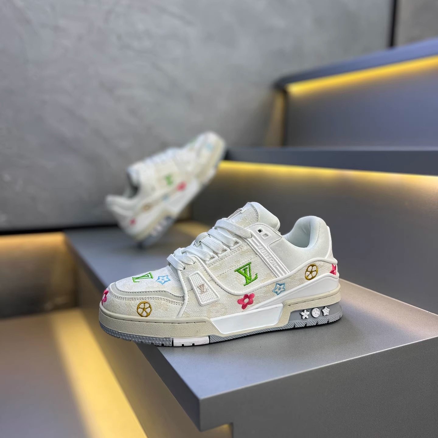 秋季新款牛仔布胖丁鞋男士立体花朵刺绣厚底软底百搭休闲运动鞋,淘宝优惠券,粉丝福利购,淘宝优惠卷