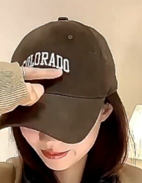韩版男女同款四季鸭舌帽百搭遮阳