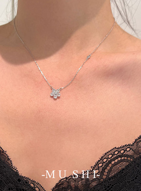 海花朵项链女款小众设计感