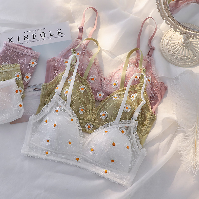 白色夏季无钢圈聚拢小胸透气文胸 嫦香诗文胸