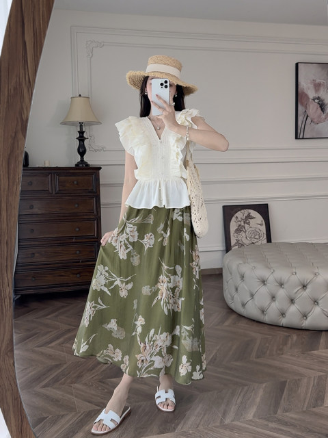 Zhang Sesou 25SS ນາງສາວ Romandy ເສື້ອ V-neck French ruffled sleeves small flyated top chic