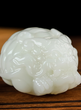 和田玉白玉龙龟手把件