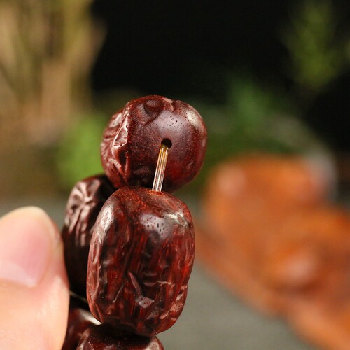 保真印度小叶紫檀木老料文玩精品男款雕刻工艺手把件手串佛珠枣珠 - 图3