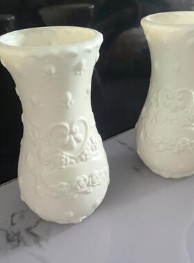 塑料复古玫瑰ins仿陶瓷客厅摆件水培花瓶浮雕欧式插花奶油风花器