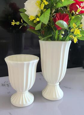 高级感简约中古花瓶小众仿陶瓷宽口花瓶插花器客厅高档摆件装饰品