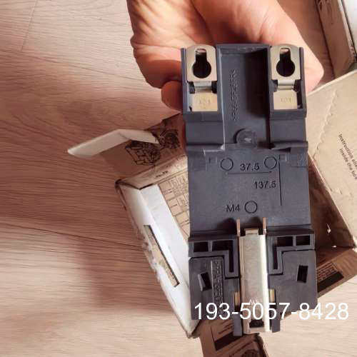 议价Schneider断路器GV3P65可以直接详谈 - 图2