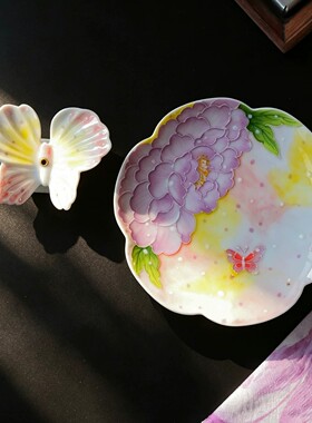 釉下彩手绘陶瓷蝴蝶线香插香座家居茶室小清新桌面装饰小摆件盖置