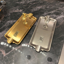 Rolls-Royce Petty Golden Man Ashtrays Cigar Cylinder Bar Clubhouse Caravan cigar bar Luxury Home Decoration Pendulum