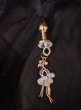 CAROLLL现货流苏羽毛铃铛乳夹