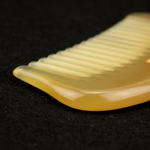 角缘 Большой натуральный лечебный массажер, кудрявая расческа