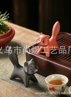 新品可爱的狐狸雕像桌面装饰品