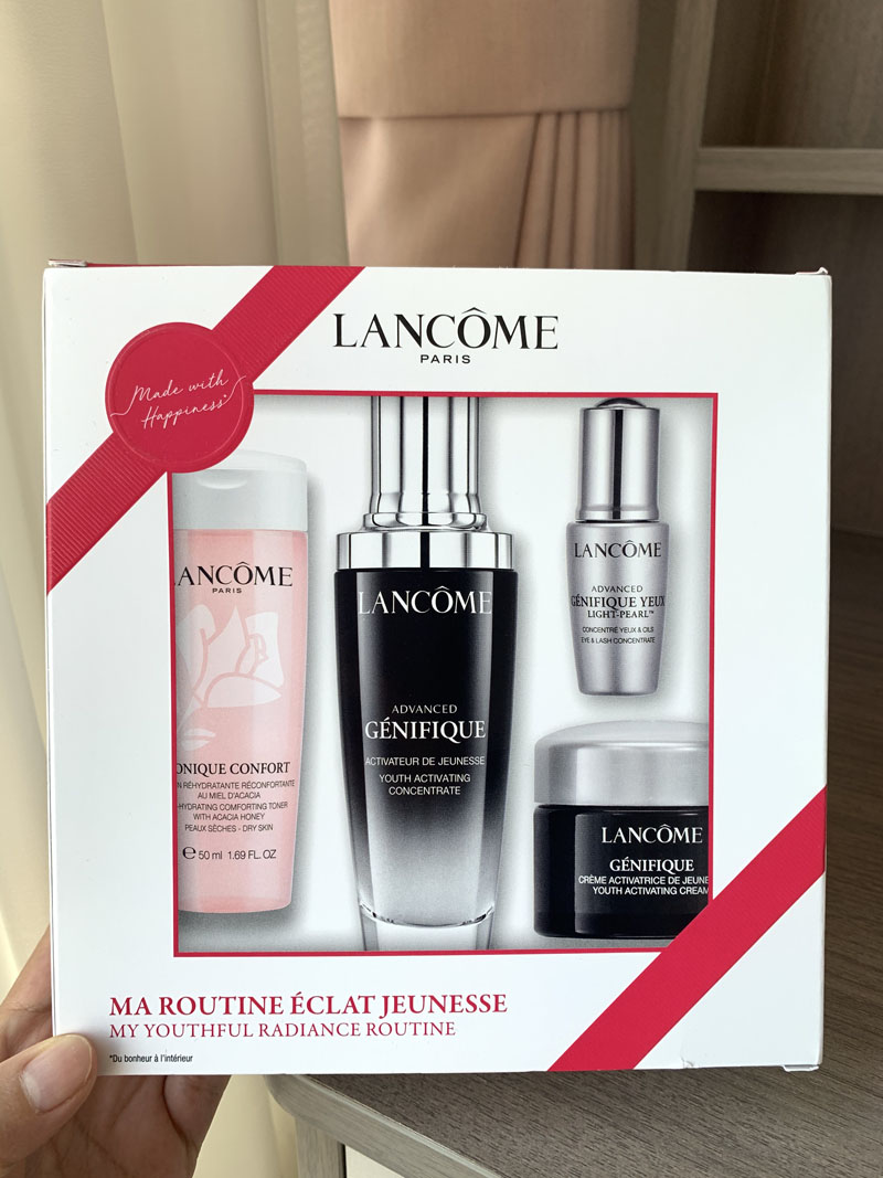 兰蔻 LANCOME圣诞限量版护肤套装 小黑瓶肌底液套盒 送礼配手袋