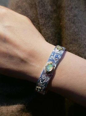 firstarrows雕金手工唐草手镯