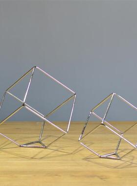 简约现代风黑色金属几何工艺品