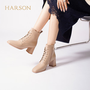 哈森新款方头时装靴优雅系带短靴女粗跟短筒女靴子HA222531