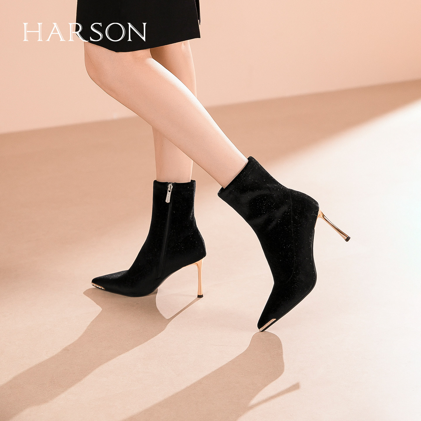 哈森气质时装靴女2025秋冬新款百搭侧拉链细高跟鞋HA257109,淘宝优惠券,粉丝福利购,淘宝优惠卷
