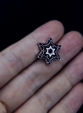 斯巴达航海家系列胸针银色北极星